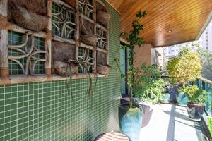 Image 9 - 918469