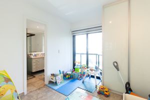 Image 31 - 918469