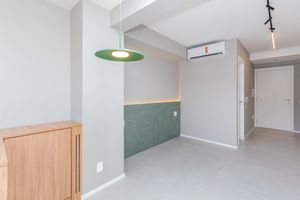 Image 4 - 918474