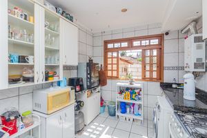 Image 21 - 918493
