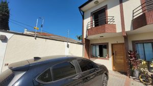 Image 17 - 918511