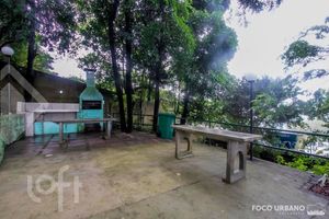 Image 44 - 918520