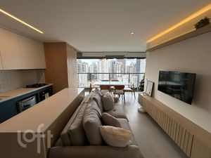 Image 10 - 918526