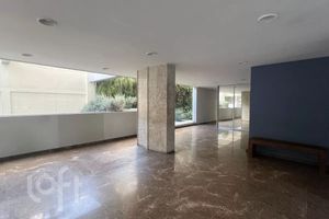 Image 31 - 918533