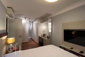 Image 22 - 918533