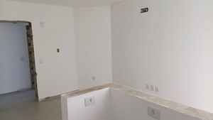 Image 6 - 918555
