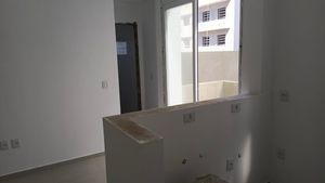 Image 5 - 918555