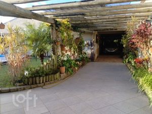 Image 6 - 918556