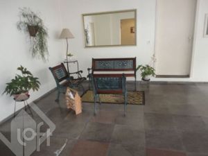 Image 7 - 918576
