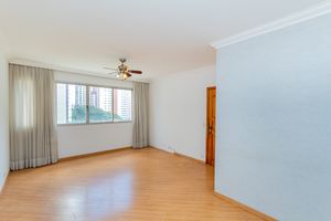 Image 1 - 918583
