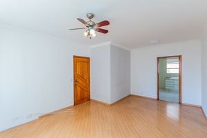 Image 3 - 918583