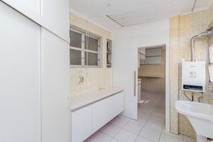 Image 31 - 918583