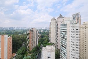 Image 40 - 918590