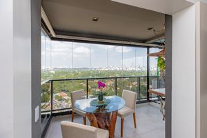 Image 14 - 918600