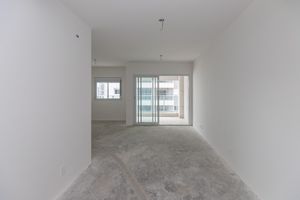 Image 9 - 918603