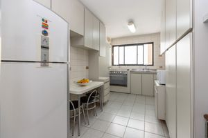 Image 14 - 918605