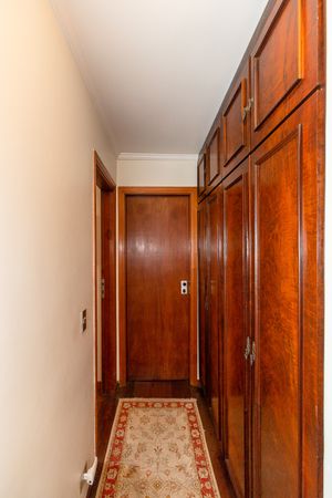 Image 22 - 918605