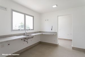 Image 19 - 918610