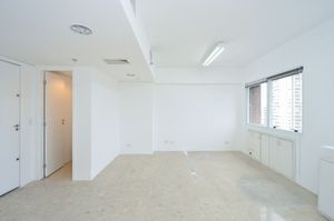 Image 13 - 918612