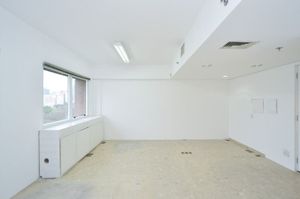Image 14 - 918613