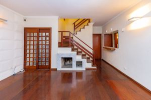 Image 1 - 918619
