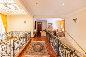 Image 36 - 918622