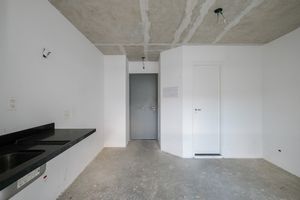 Image 2 - 918624