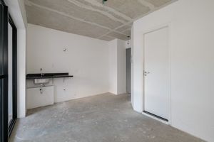 Image 3 - 918624