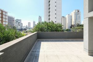 Image 5 - 918627