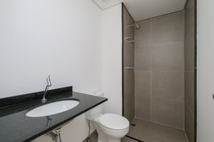 Image 11 - 918631
