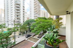 Image 11 - 918632