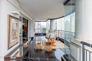 Image 9 - 918637