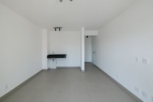 Image 15 - 918638