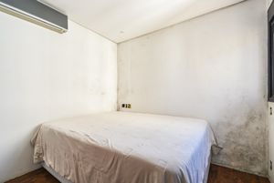 Image 18 - 918639