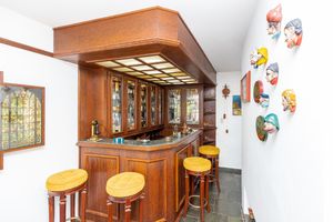 Image 32 - 918643
