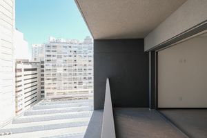 Image 5 - 918652