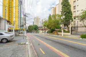 Image 42 - 918667