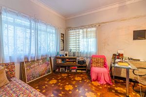 Image 39 - 918668