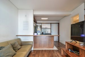 Image 4 - 918671