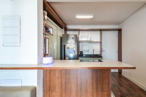 Image 10 - 918671