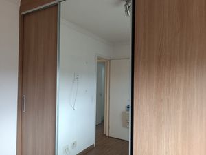 Image 15 - 918682