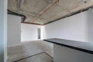Image 9 - 918686