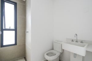 Image 18 - 918686