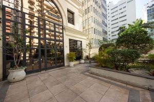 Image 16 - 918687