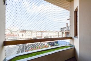 Image 4 - 918690