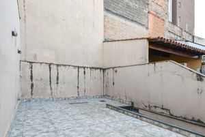 Image 17 - 918690