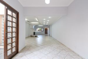 Image 34 - 918690