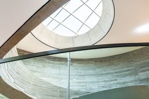 Image 13 - 918692