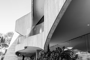 Image 31 - 918692