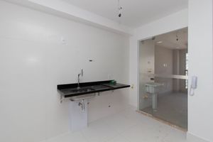 Image 5 - 918697